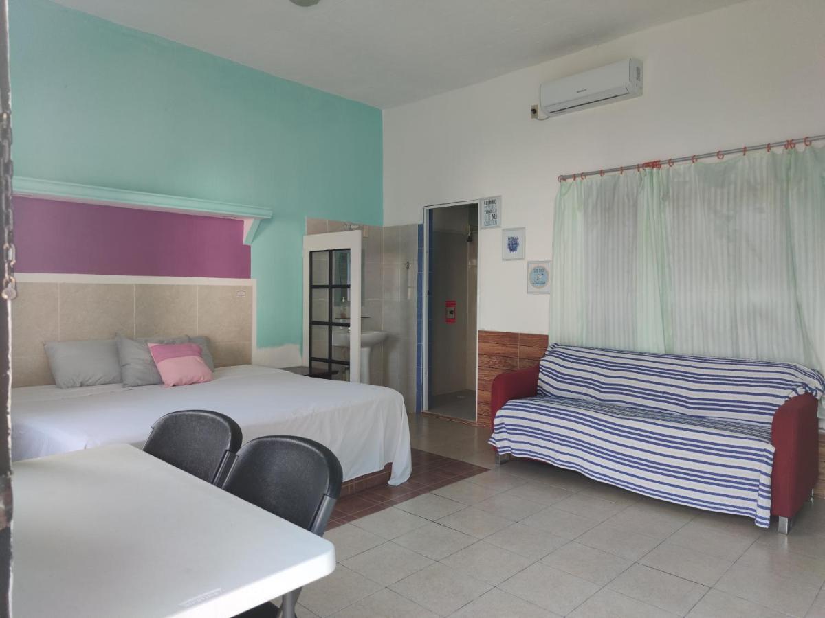 Hotel Hospedaje Barrancas Cosoleacaque Zewnętrze zdjęcie